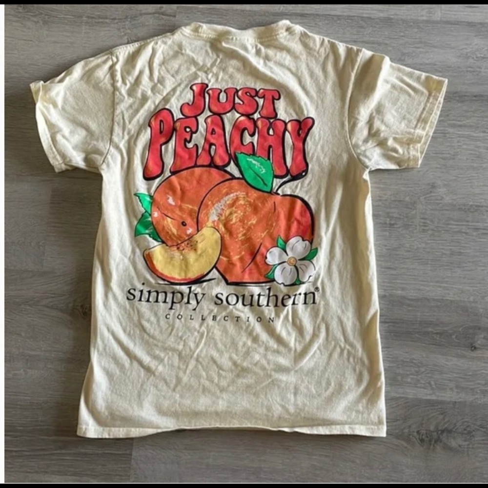 ISO Simply Southern Just Peachy Short Sleeve Tee Size L